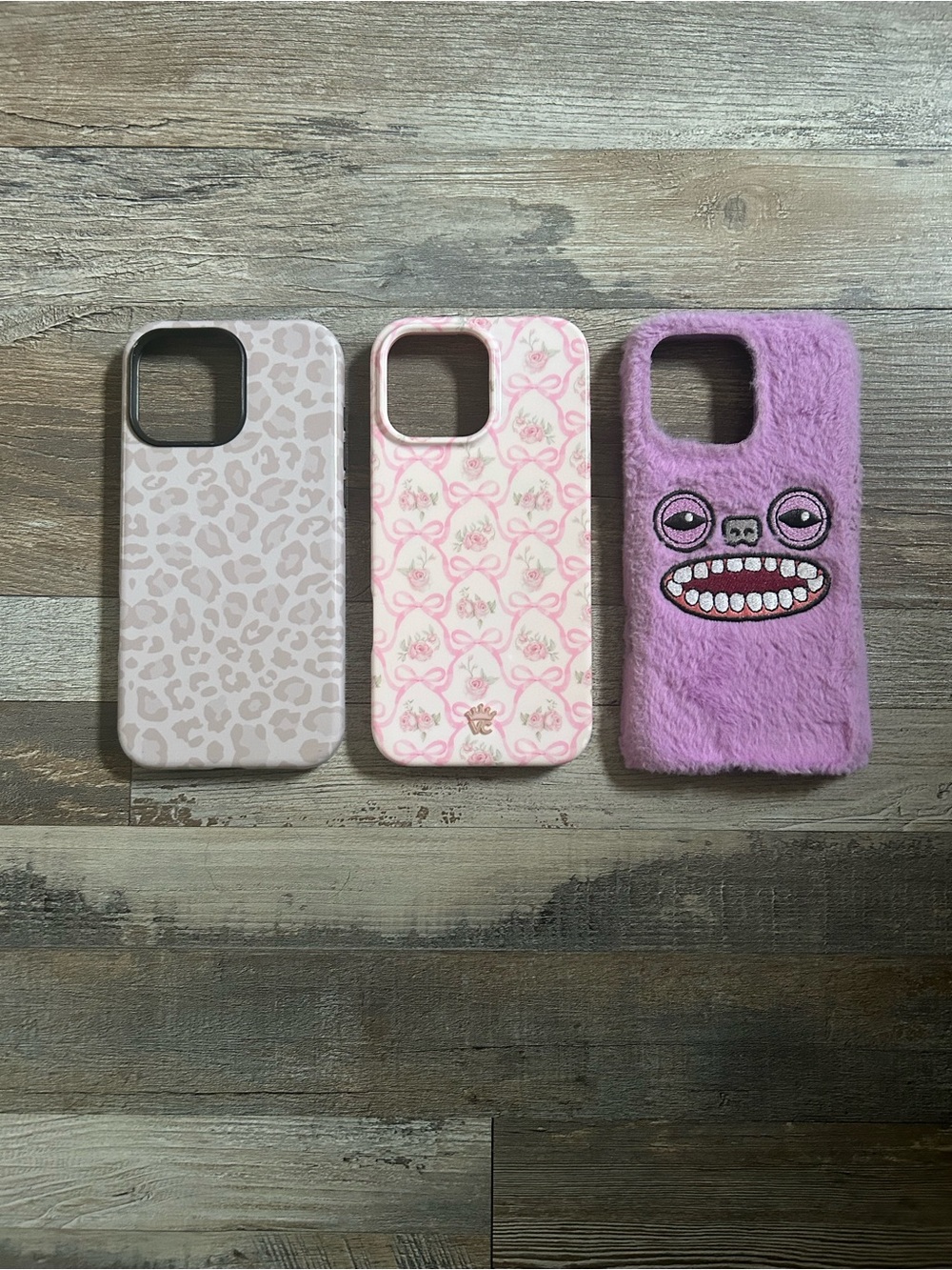 Apple 16 iPhone Pro Max phone cases-set of 3fuggler velvet Cartier & leopard